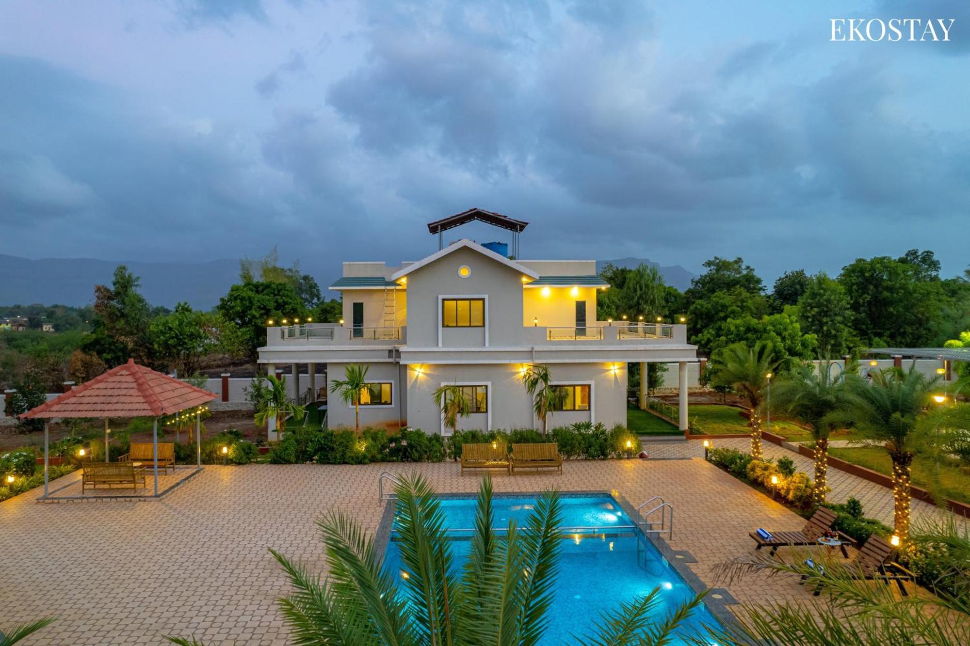 Ekostay Gold Palm Estate I Cricket Turf I Rain Dance I 2 Acre Property Karjat Exterior photo