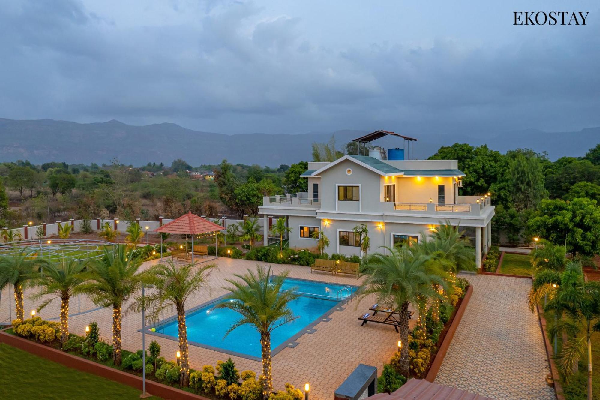 Ekostay Gold Palm Estate I Cricket Turf I Rain Dance I 2 Acre Property Karjat Exterior photo